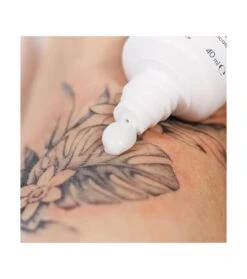 Avène - *Cicalfate+* - Crème Hydratante Réparatrice Post-chirurgicale Et Post-tatouage - 40ml 5 Avène - *Cicalfate+* - Crème Hydratante Réparatrice Post-chirurgicale Et Post-tatouage - 40ml -Beauté Produits Magasin avene cicalfate crema hidratante reparadora posquirurgica y postatuaje 40ml 3 77654