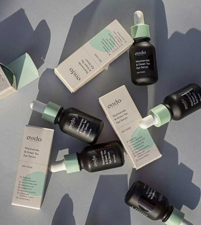 Ondo Beauty 36.5 - Sérum Contour Des Yeux Anti-âge SSU DAM Niacinamide & Thé Vert 3 Ondo Beauty 36.5 - Sérum Contour Des Yeux Anti-âge SSU DAM Niacinamide & Thé Vert – Image 3